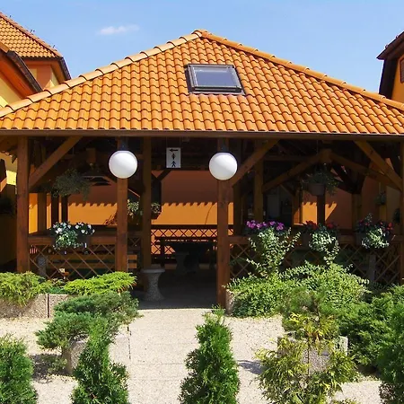 Relax U Drsu Hotel Tabor